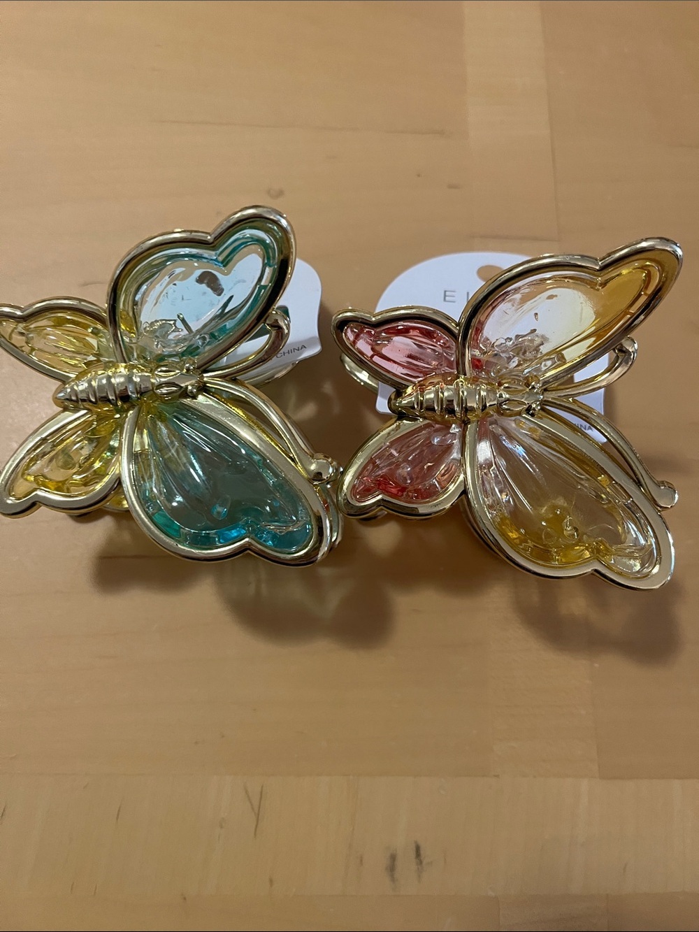 Butterfly Resin Hair Clips for Women - Multicolor